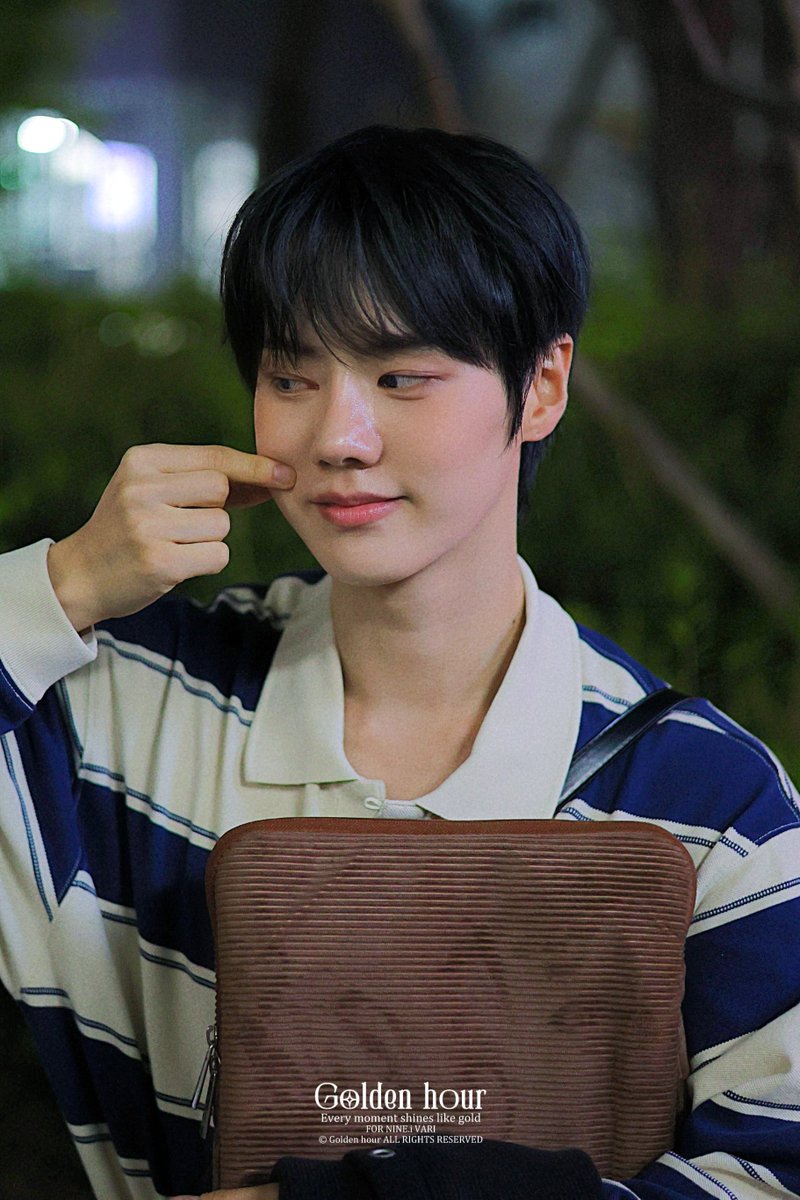0903_varitime's tweet photo. 261006 pre
나도 찔러볼래
#나인아이 #베리 #NINEi https://t.co/psyyVqP621