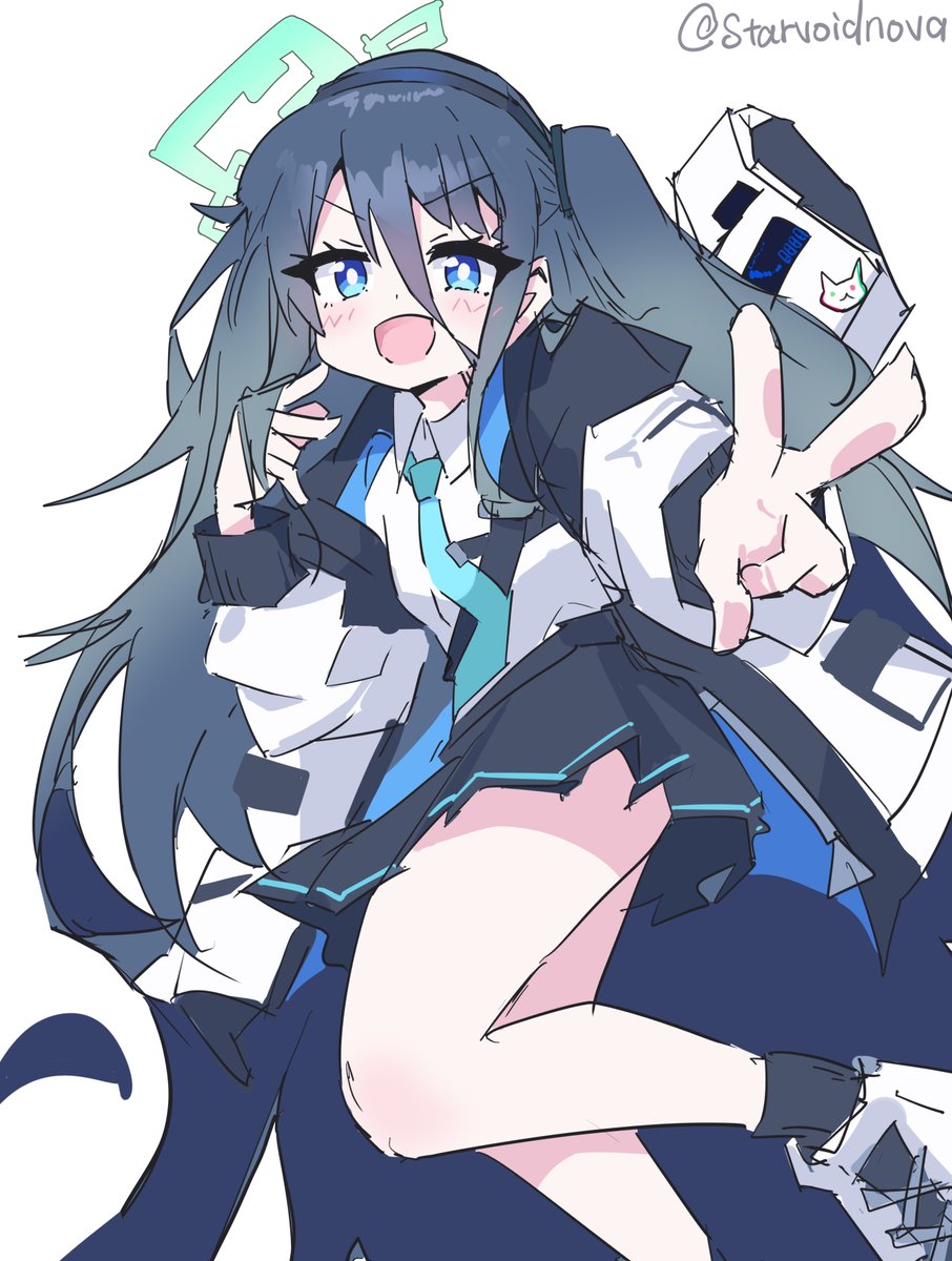 Starvoidnova's tweet photo. ブルアカのことはよく知らないが
ニコニコでよく見るので描いた https://t.co/m01kv4XGha
