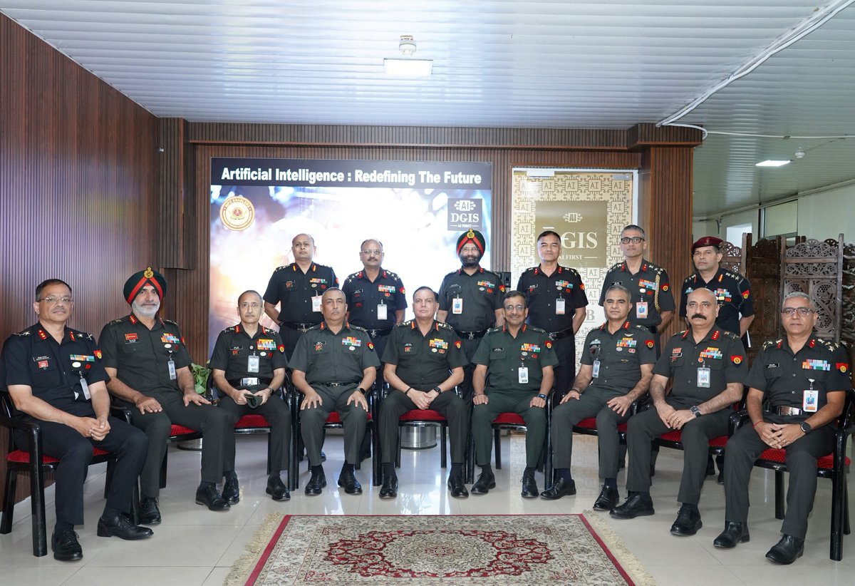 armylover247's tweet photo. Technology Enabled. Mission Ready.  #GeneralDhirajSeth, #COAS, inaugurated the Mission Autonomy Lab and Sensor-Shooter Integration Lab at #DGIS--strengthening the #IndianArmy’s ability to test, integrate and accelerate technology.
https://t.co/dqRPMxO7Ti