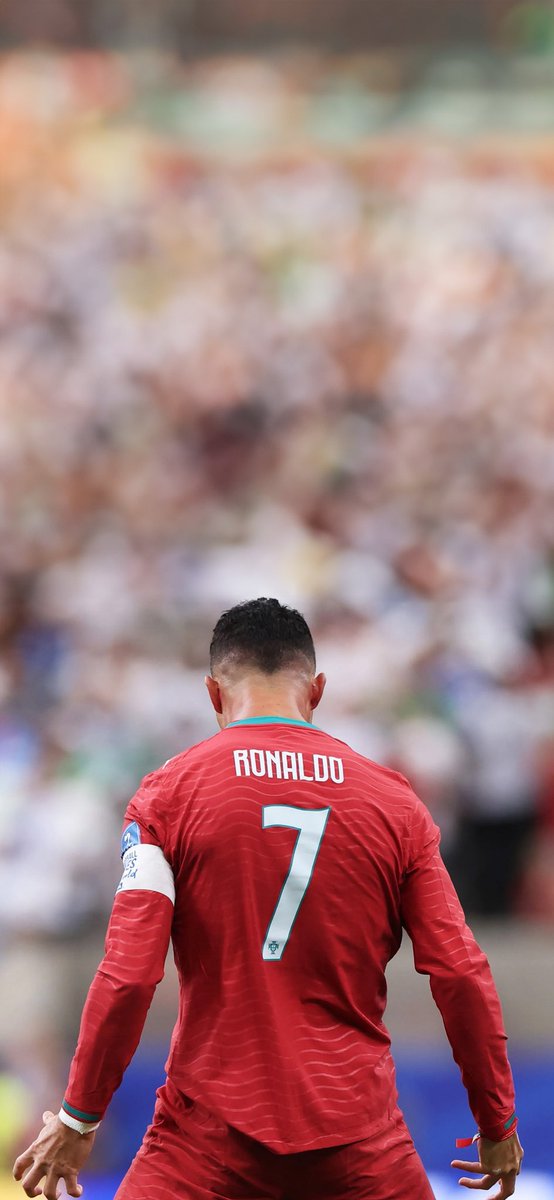 CJJRRM01's tweet photo. #Wallpapers 📱
 └📂 #FIFAWorldCup
      └📂Portugal 🇵🇹
            └📂 Cristiano Ronaldo 🇵🇹 https://t.co/IbMKUYWLeU