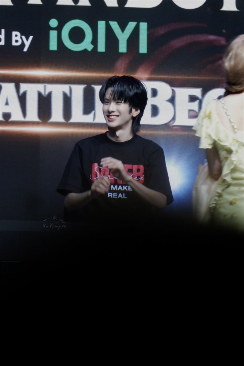 kaitompyn's tweet photo. 𝙮𝙤𝙪 𝙢𝙖𝙠𝙚 𝙢𝙚 𝙨𝙢𝙞𝙡𝙚. ❤︎ ✿ {#savewrg} ♡゙

📸 03.10.2026

MR FANBOY CHAPTER 6
#MrFanboyEP6 https://t.co/CBLovbl8Mx