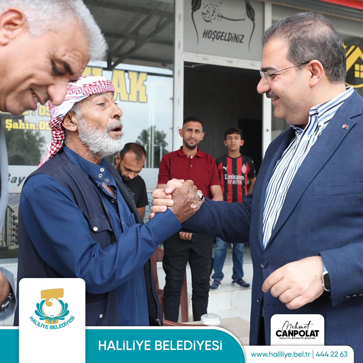 haliliye_bld's tweet photo. BAŞKAN CANPOLAT: HALİLİYE’NİN YOLLARINI ÖZ KAYNAKLARIMIZLA ASFALTLIYORUZ

Haliliye Belediye Başkanı Mehmet Canpolat, Kırsal Hizmetler Müdürlüğü tarafından Konuklu Mahallesi’nde sürdürülen asfalt yol yapım çalışmalarını yerinde inceledi. Sahada yürütülen çalışmaları ekiplerle birlikte takip eden Başkan Canpolat, Haliliye Belediyesi’nin kendi asfalt şantiyesi ve öz kaynaklarıyla yol çalışmalarını aralıksız sürdürdüğünü belirtti.

https://t.co/ahbZYv64YU