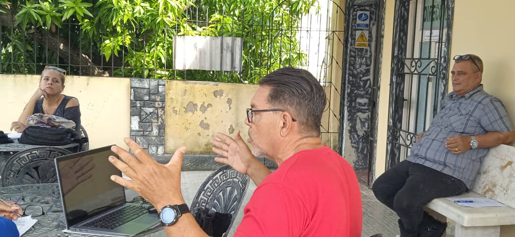 CasaCulturaHlg's tweet photo. #Somosartistasaficionados #SomosCulturaHolguín #HolguinSi @AlpidioAlonsoG @DiazCanelB @ManolihaHolguin @MMarreroCruz @QueipoRuiz @TapiaYoandra se realiza el consejo energético en la UPAAC para ir analizando los consumos en nuestras instalaciones en programación cultural https://t.co/HtYNTfucfY