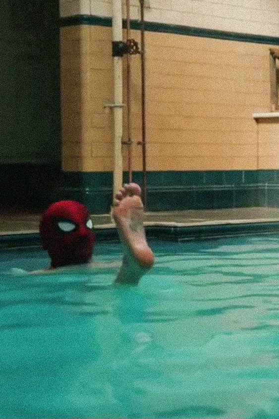 elordiaoty's tweet photo. ohh spiderman feet https://t.co/Be63GMrFka