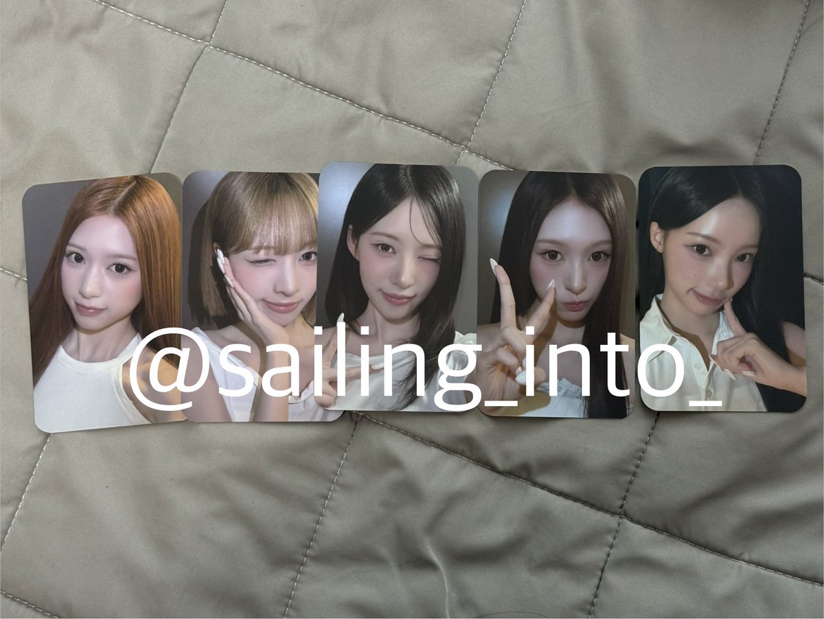 sailing_in_to's tweet photo. 리센느 에이페 미공포 포토카드 양도합니다

5장 세트 택포 4.0

#리센느 #리센느포카 #리센느미공포 #원이포카 #제나포카 #메이포카 #리브포카 #미나미포카 #리센느포카양도 #리센느미공포포카 #리센느원이 #리센느미나미 #리센느제나 #리센느메이 #리센느리브 https://t.co/qzjzXZRxQh