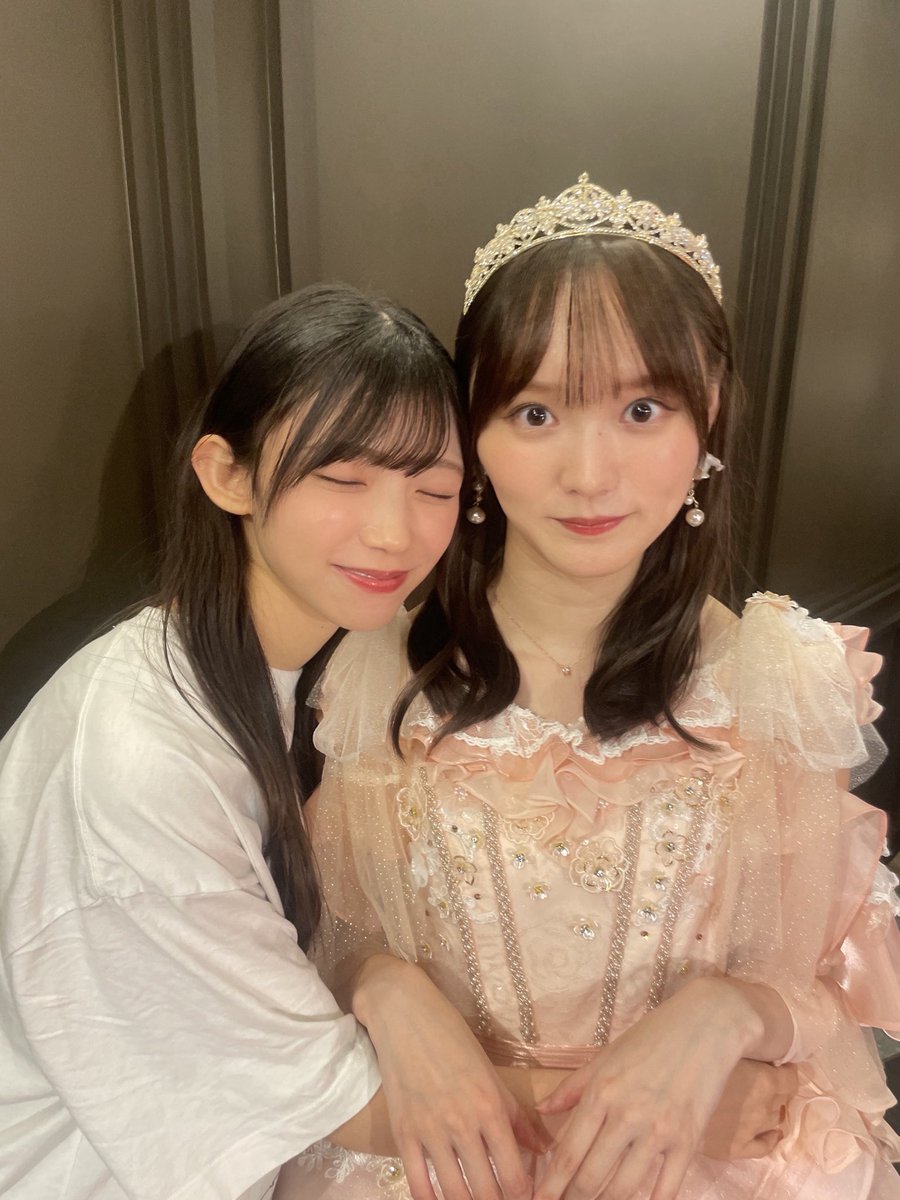 sakurazaka46's tweet photo. #佐藤愛桜 がブログを更新しました！🌸
わしと呼ぶ方に初めて出会いました。でもそれがたまらなく好きでした。
https://t.co/zrDoRkLlZN
ぜひご覧ください！
#櫻坂46 https://t.co/c2xImmovwY
