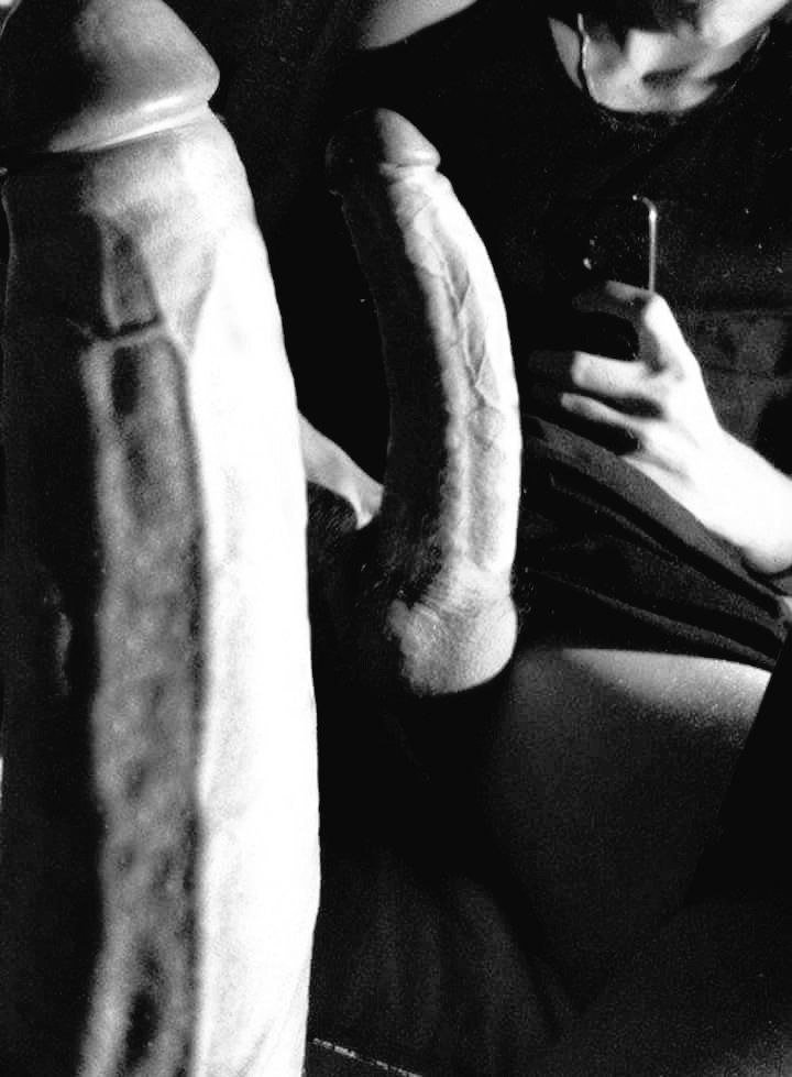 nyhepong's tweet photo. Malam-malam kontol ngaceng. Ada yang bisa lemesin? https://t.co/8Q2qHxQ8Le