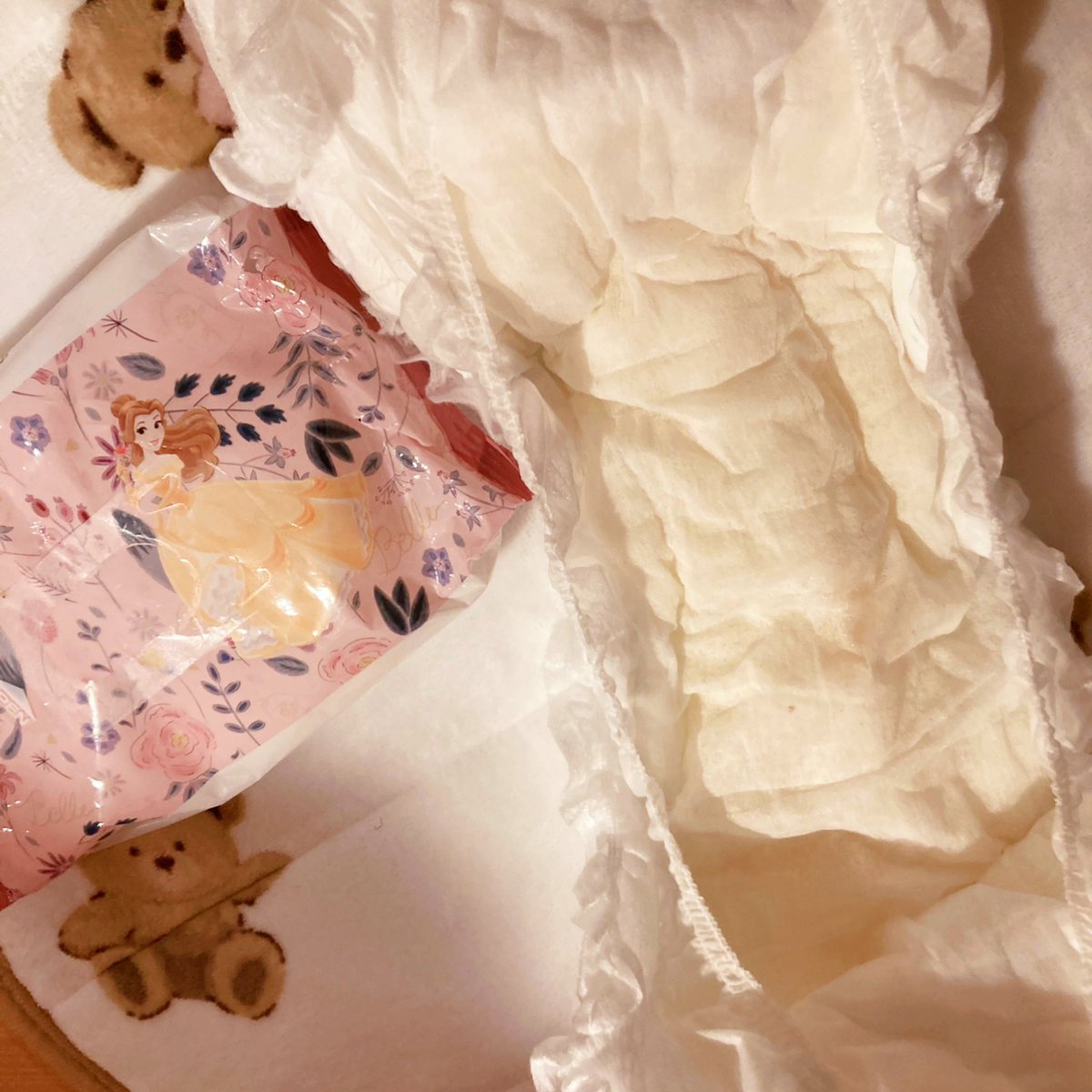 nayuomu's tweet photo. 中見たいって声あったから…

特別に見せちゃうね(〃▽〃)　
#abdl #尿布 #おむつ #diaper #尿布女孩 #おむつ女子 #기저귀 https://t.co/JZIPjkphUO