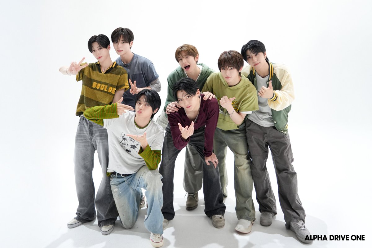 ALD1_official's tweet photo. bibigo Behind Photo

🏎️ https://t.co/CaJOcNsbqB

#ALPHADRIVEONE #ALD1
#알파드라이브원 https://t.co/l7102tdF6c