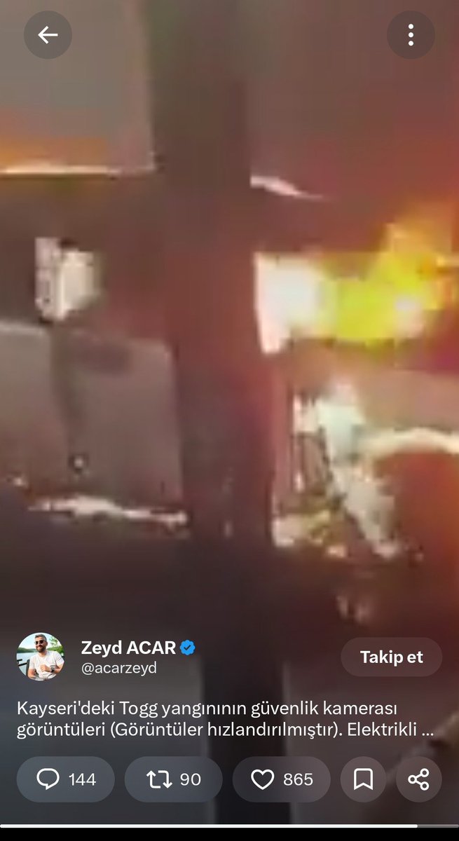 omeran_34's tweet photo. @acarzeyd Cihazın soket girişinde erime ve yanma bulgusuna rastlanılmamıştır mı ? Burada yanan kablodan mı bahsediliyor ? Sağlam mı kalmış girişleri https://t.co/E93dH1ieNH