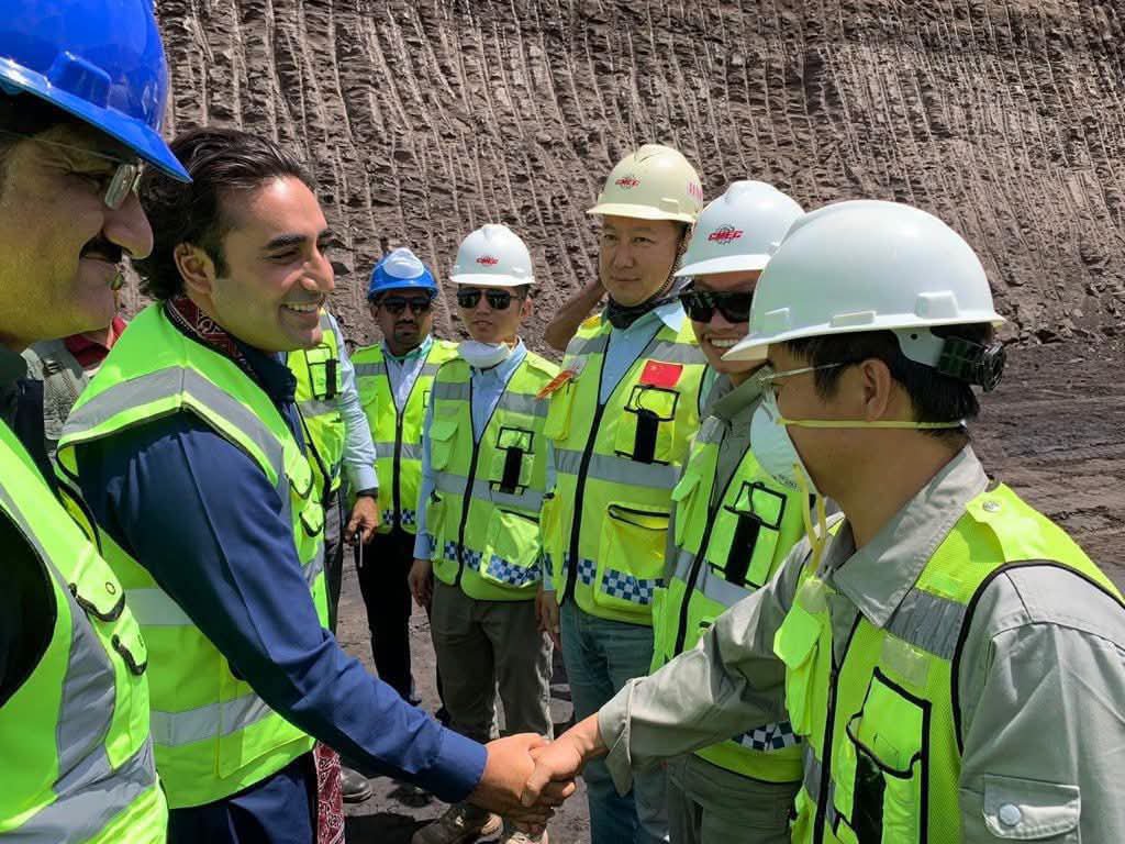 AzizullahJianh's tweet photo. تھر کی ترقی سندھ حکومت کی عوامی خدمت کا واضح ثبوت ہے۔
#TharBadalRahaHaiPakistan https://t.co/oYgN9s43gj
