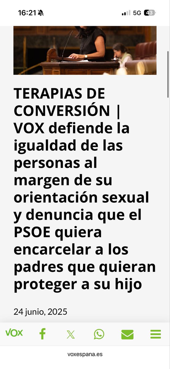 SPIDEYMUSE's tweet photo. como se nota que eres hombre cis hetero y tus derechos nunca están en juego https://t.co/oTZYU4z1Iz
