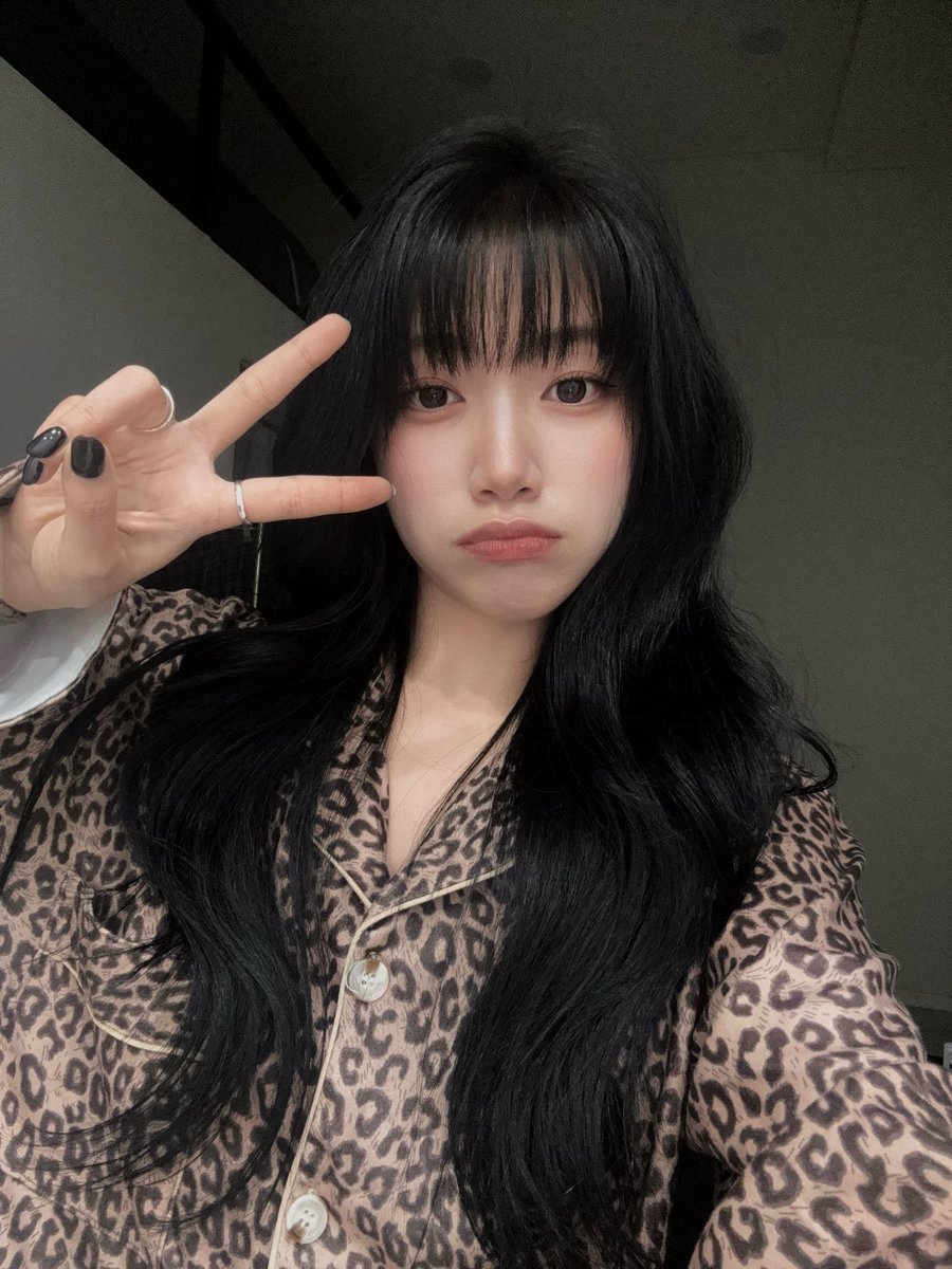 kkaxnd's tweet photo. 가을 되니깐 이게 내 최애 잠옷이올시다 https://t.co/EBAEp9mQZj