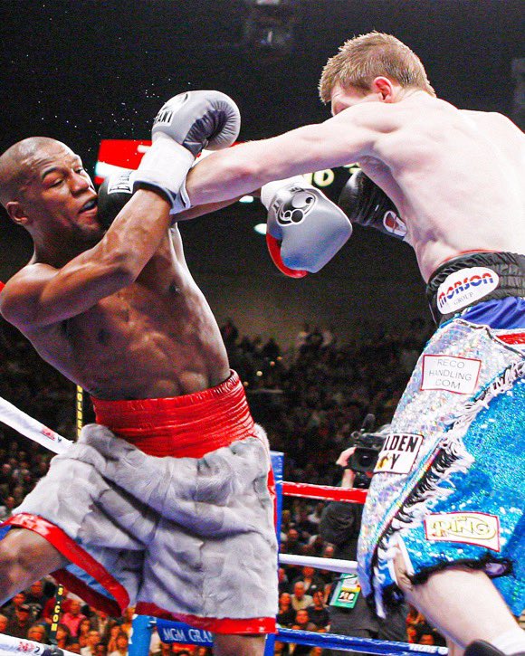mikespromotion1's tweet photo. Remembering the legendary Ricky Hatton on what would have been his 48th birthday ❤️.
Share your favorite memory of Ricky below 👇 #RickyHatton #Boxing #TheHitman #BoxingLegend #Mikespromotion https://t.co/eTciq0qtuK