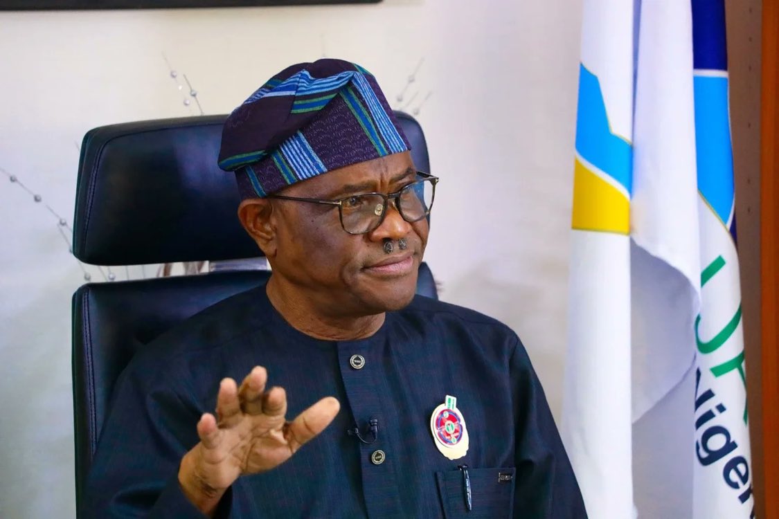 wikeupdates's tweet photo. “I think about Tinubu’s re-election when sleeping and eating.” — FCT Minister, Nyesom Wike.

Wike is clearly not hiding where his loyalty stands. The 2027 political battle is already on his mind. 👀🇳🇬 https://t.co/BhXHMaKEJ4