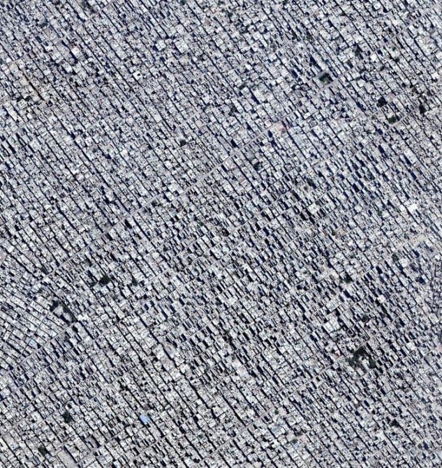 SinghVadhbhaag's tweet photo. Indian made Delhi is Urban Hell of world.

No green space, no adequate planning, no adequate transportation, waste dumps all around.

For contrast,
Look how Brits left Delhi. https://t.co/bYFQ02BDIB