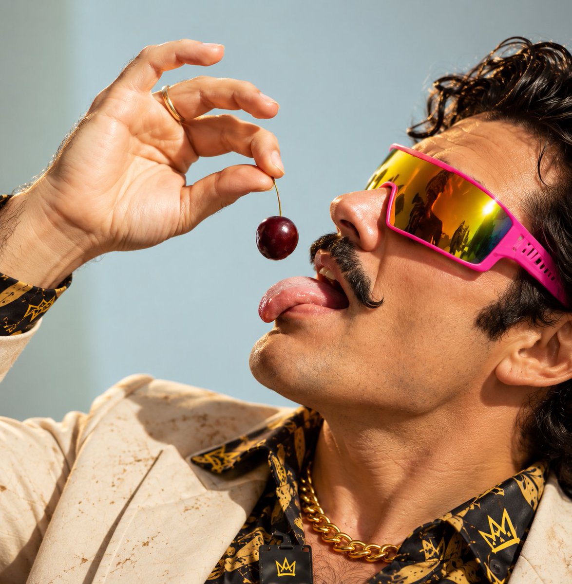 doperaider's tweet photo. On @solanamobile ? Join our Dope Raider @cherrydotfun  group 🍒

They said “get a taste of the community” and Pablo made it weird https://t.co/DHYdWBKOkW