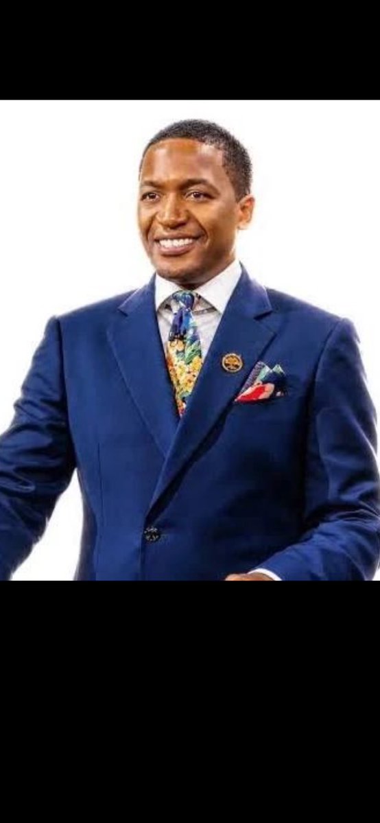 Pachisolife's tweet photo. Dear Zimbabweans

God loves you. 

That is why he has clearly showed you that these ones, below 👇🏿, are NOT prophets

Thank you Lord for this revelation🙏 https://t.co/af6scgjG1Y