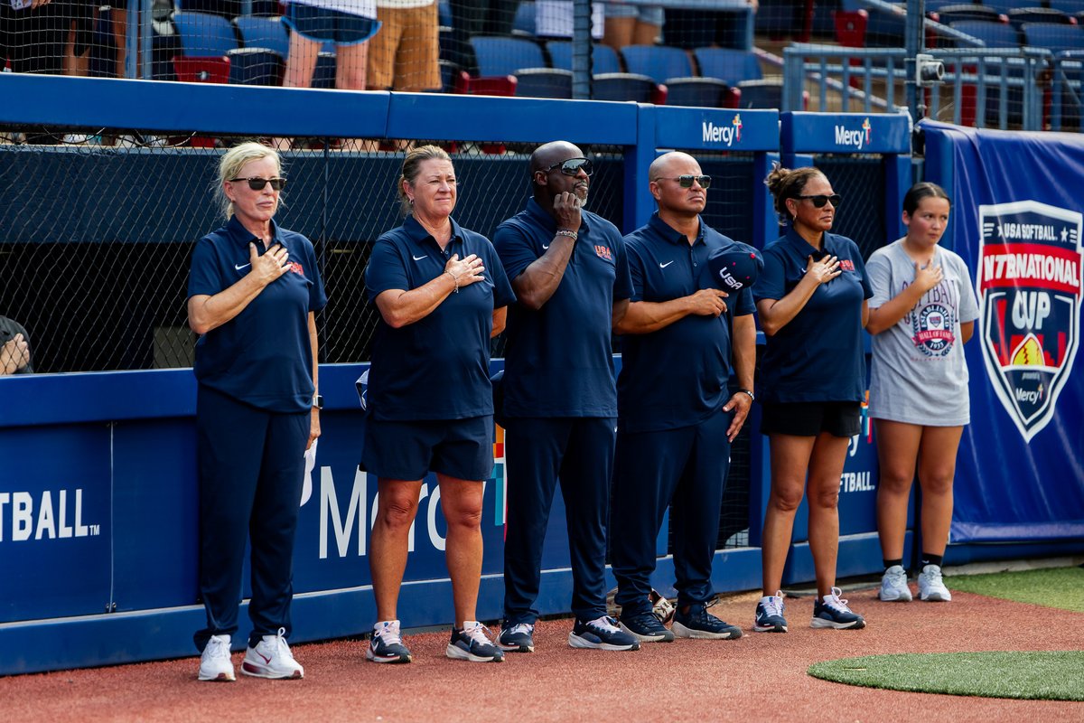 USASoftball's tweet photo. Behind every great team is a great coach ๐คฉ
Happy #NationalCoachesDay!
#USASoftball | #PlayUSAS https://t.co/mavwNpJ7ag