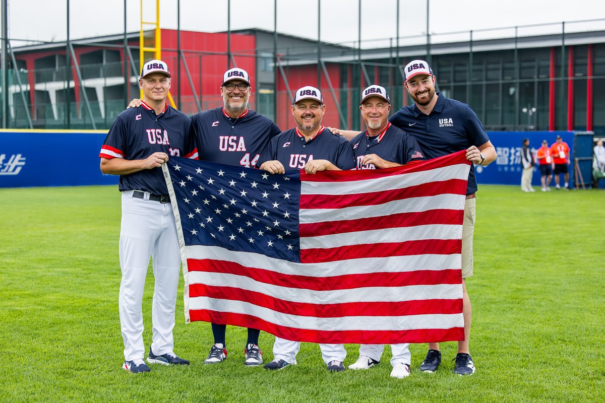 USASoftball's tweet photo. Behind every great team is a great coach ๐คฉ
Happy #NationalCoachesDay!
#USASoftball | #PlayUSAS https://t.co/mavwNpJ7ag