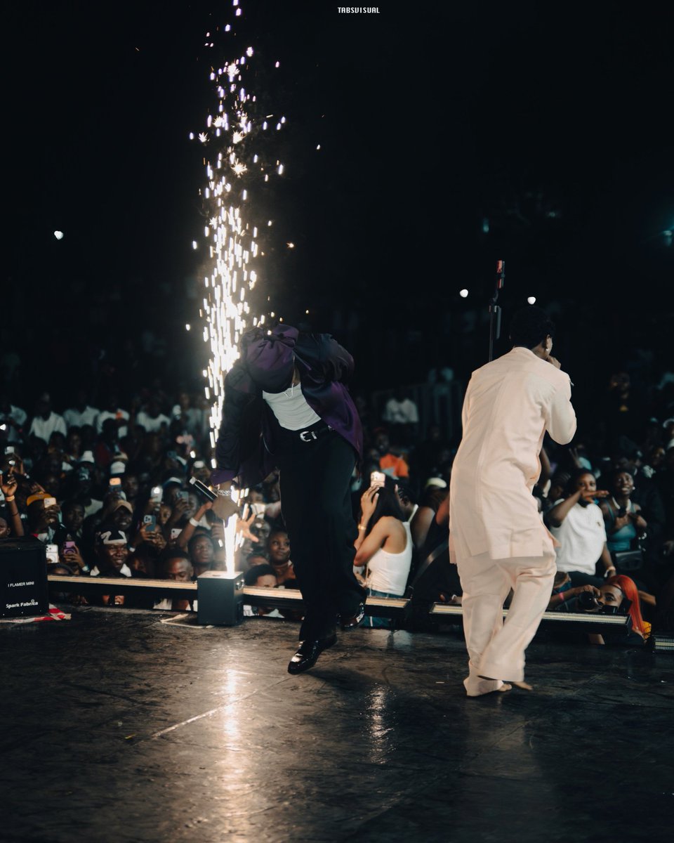 afro_nigeria's tweet photo. Bella Shmurda may be FOLA’s boss, but their bond feels more like brothers. ❤️🤝 https://t.co/DH6vcO5iMK