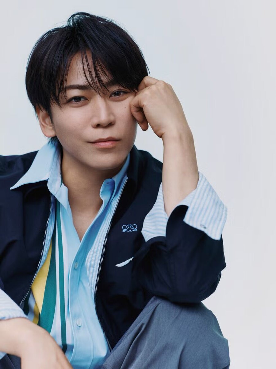 ellejapan's tweet photo. このあと放送の「#夜の音」に #亀梨和也 が登場🎤✨　7月リリースの1stアルバムに込めた思いや、今後のキャリアについてたっぷりASK。独立2年目の彼が語った、継続と変化が同居する現在地とは？

▼記事はこちら
https://t.co/cQs4iFaFFT https://t.co/wrAoMeAcO8