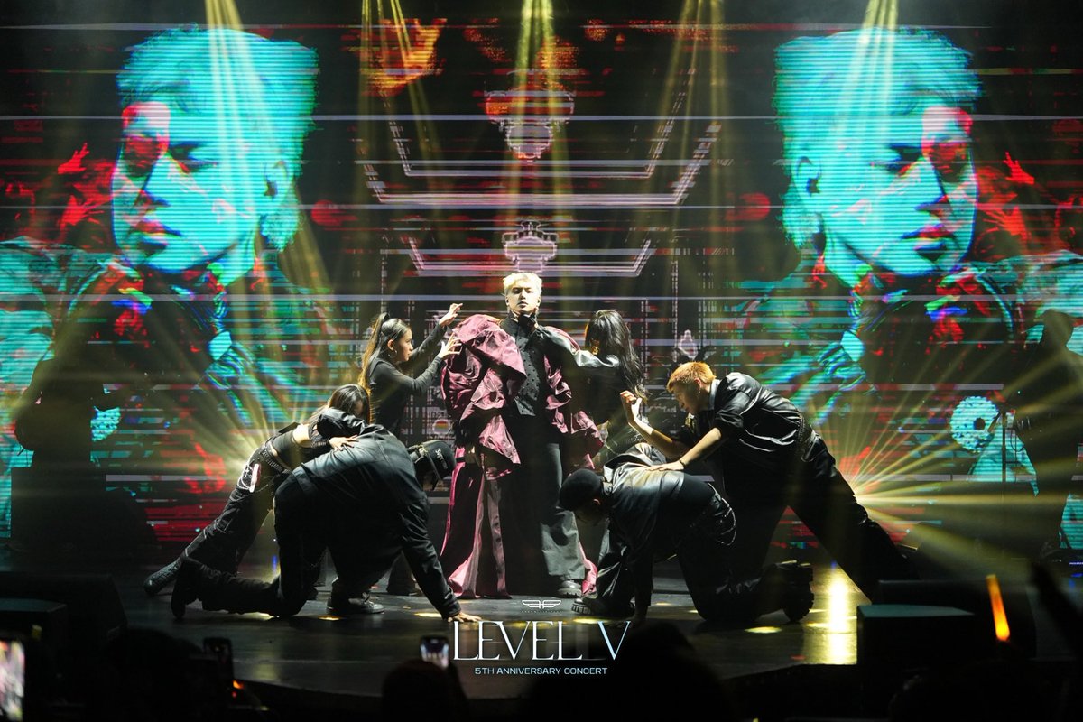 PressHitPlay's tweet photo. Press Hit Play Level V: 5th Anniversary Concert

Sev takes the stage by storm with a powerful and captivating performance of Sam Smith’s “Unholy.” 🔥✨

#PressHitPlay #PHPLevelV #LEVELVConcert #PPOP #PHP5thAnniversary https://t.co/bAVfru753w
