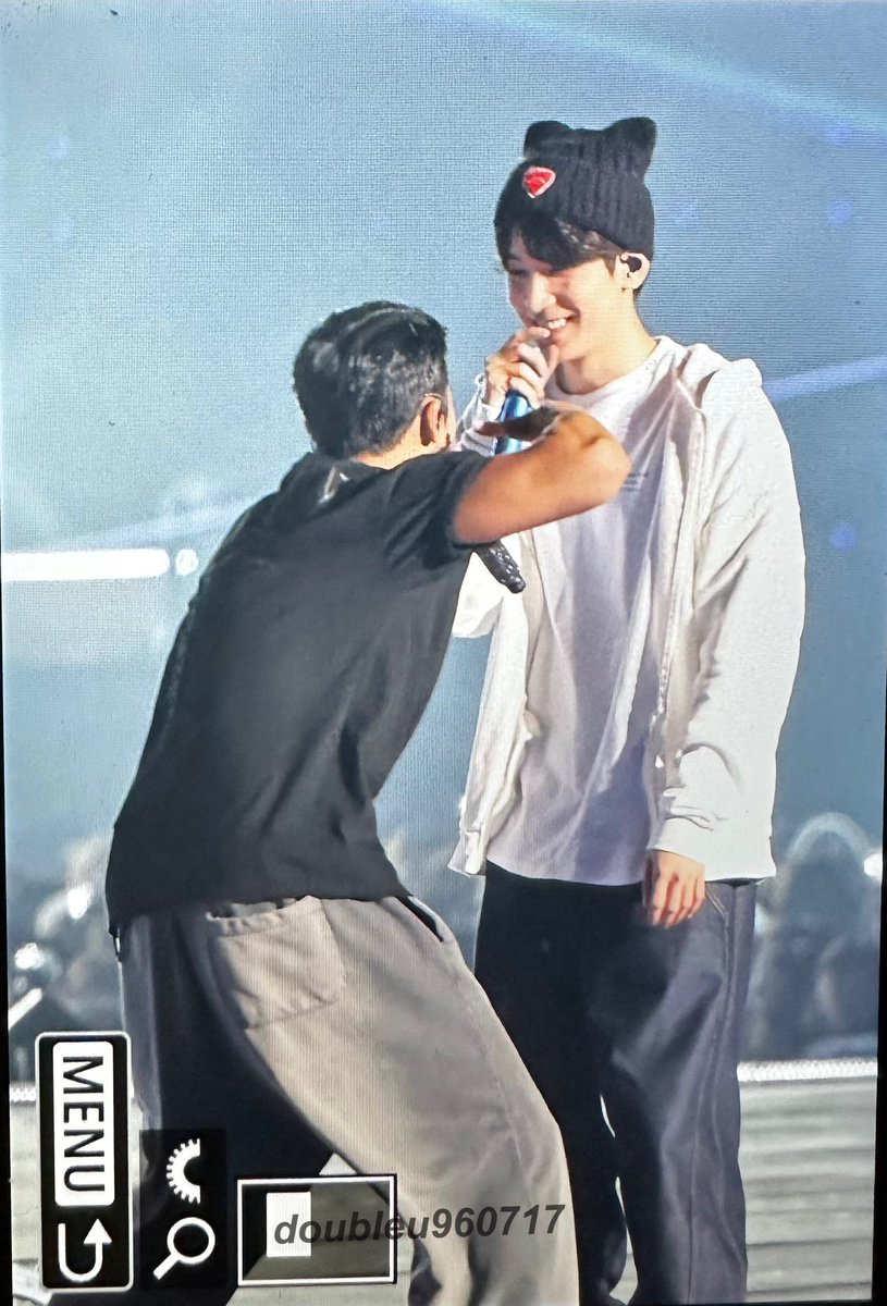 minwonbooromi's tweet photo. 됐다 그럴 시간에 난 좋은것만 봐야지 https://t.co/92ngWiasny