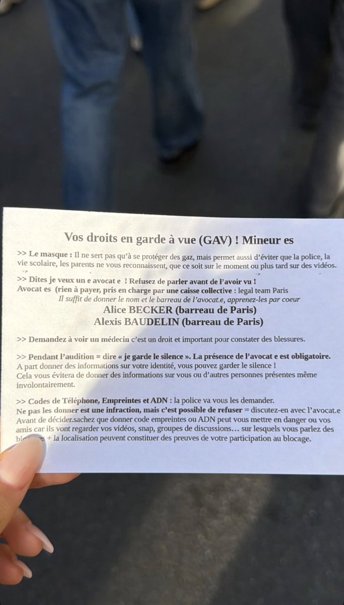 n_jjk__'s tweet photo. Si ça peut aider 
#BlocusLycées https://t.co/tNZaA4Nc78