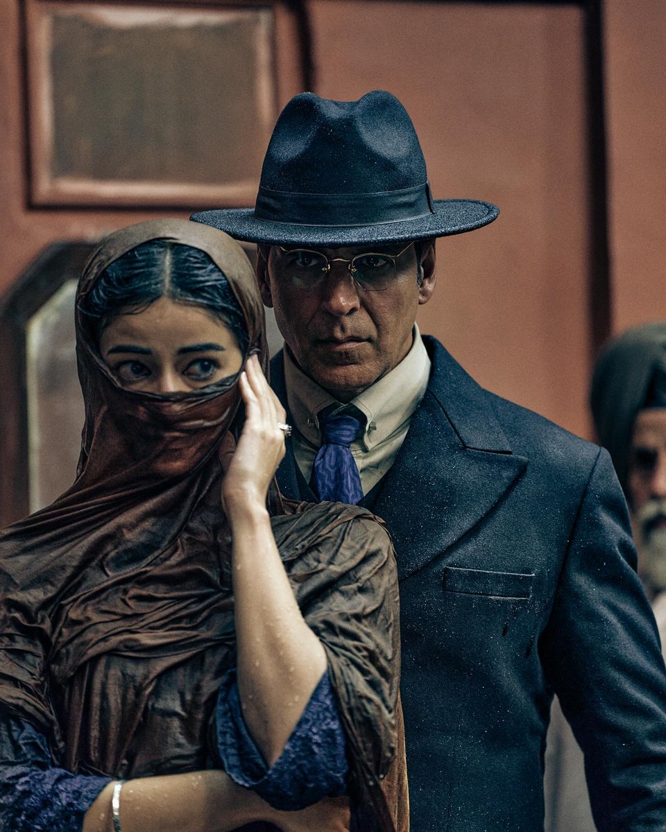 Ananya_Universe's tweet photo. Our girl @ananyapandayy as Dilreet Gill >>> 🤍
Still such a special one from #KesariChapter2! ✨
#AnanyaPanday #AkshayKumar #Kesari2 #Dharma #DharmaProductions #Actress #Bollywood #Patriotic #LegalDrama #Historical #CourtroomDrama #JioHotstar #Trending #Viral https://t.co/60EKTOzbEX