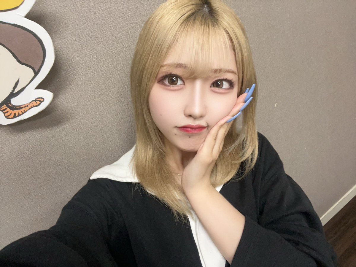 hitomin1to1's tweet photo. 今夜もありがとうございました！
中本話もごはん話もできた🍜🥟
カプセルトイと供養の儀もありがとう！！
今日もたのしかった^_^！
次回は10月20日22:00です！
またね〜！(ひとみ)
#せきねといえば https://t.co/dpBqqwAmPo