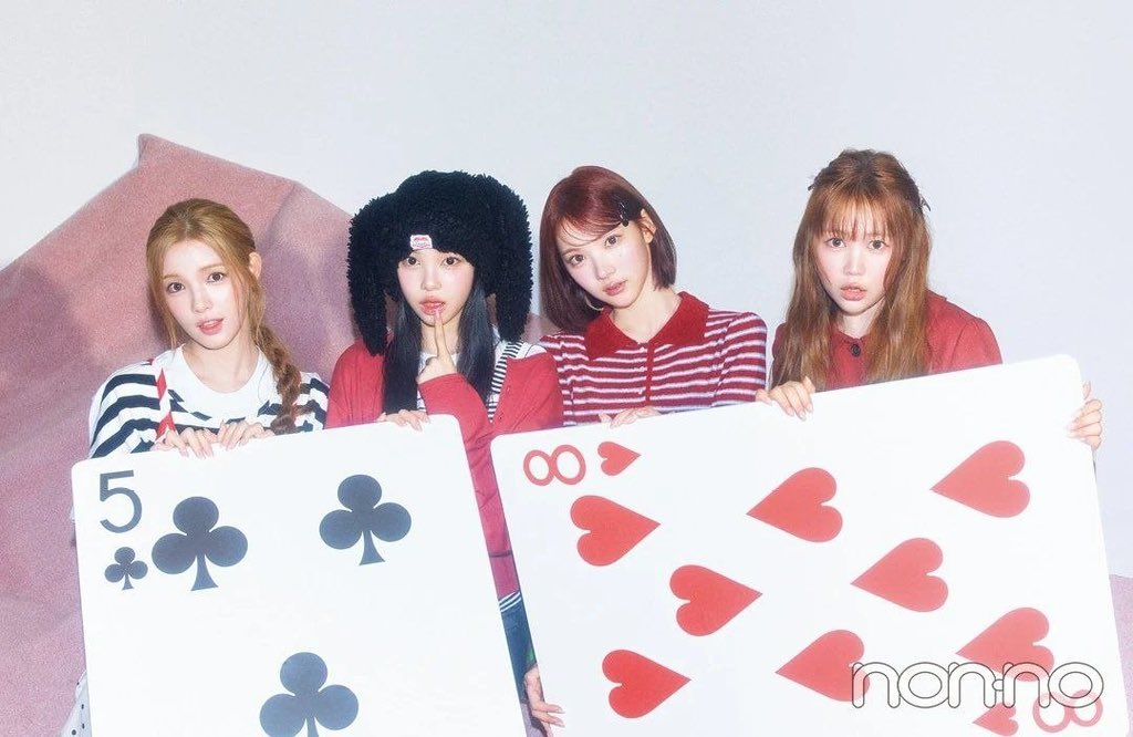 Jeongiav's tweet photo. strike a pose on a plush pink couch for 𝗻𝗼𝗻𝗻𝗼 𝗺𝗮𝗴𝗮𝘇𝗶𝗻𝗲 ʚৎ with my favorite pastel girlies and teddy bears! wandering japan’s dreamy streets.. ⭐️ made our tiny heart go full pop with this 🎀 < edition! > ꢤꢆ 💥 https://t.co/zlHfrTUGd7