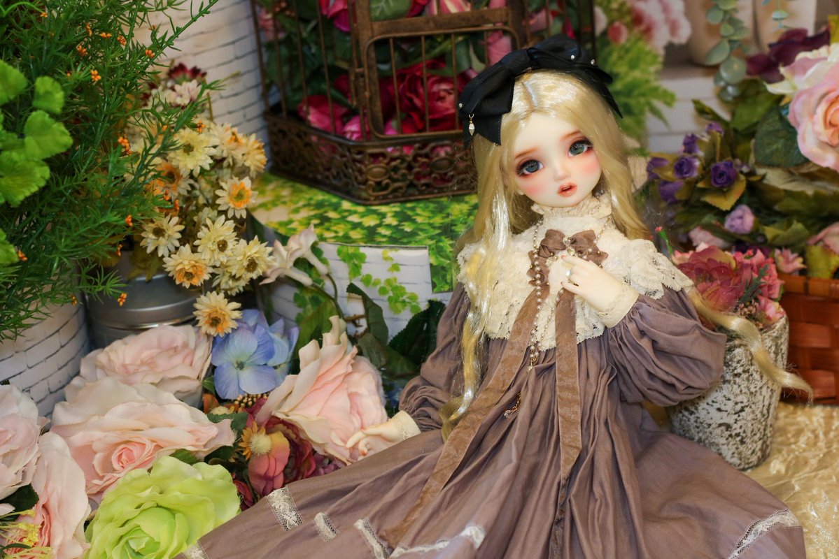 cat_doll1213's tweet photo. 106番の日…！！
以前プライベートフォトルーム利用したときの写真、全然編集できてなくてとりあえず駆け込みで4枚😭✨
3,4枚目はお友達に借りた素敵なドレス🥰

#10月6日は106番の日 https://t.co/nXqhxBf4Lf