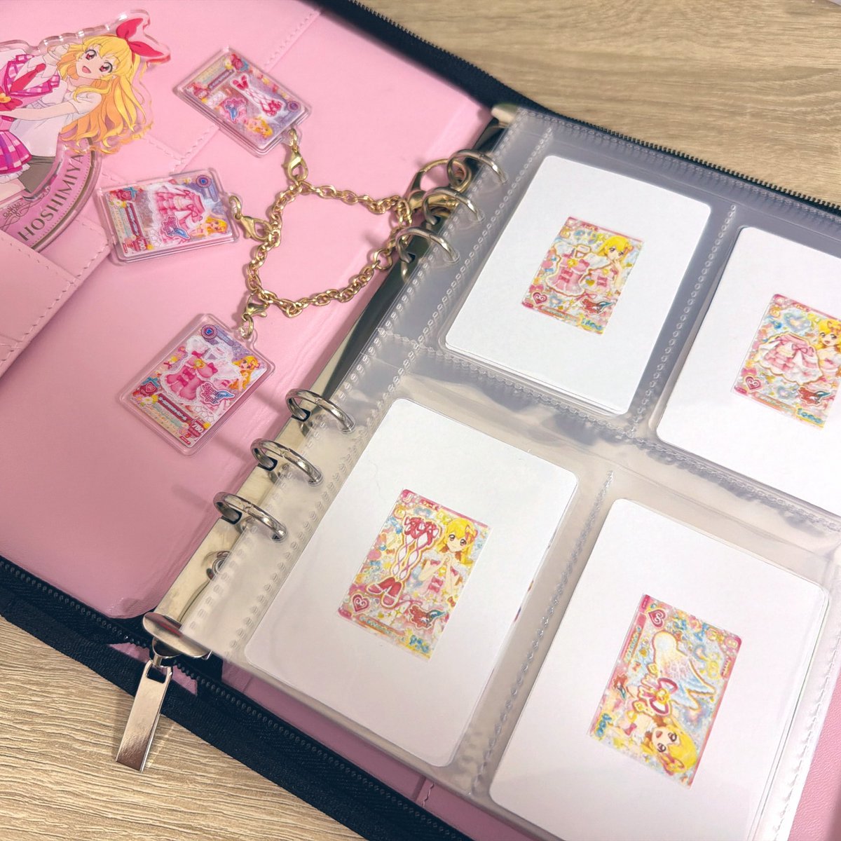 ito_04i's tweet photo. 私はデジタル弱弱なのでカードファイルにリストを作って入れてみた！
全リスト作るの大変だったけどアイカツ楽しみすぎて一瞬だった🫶🫶 https://t.co/04lGyq1Lkr