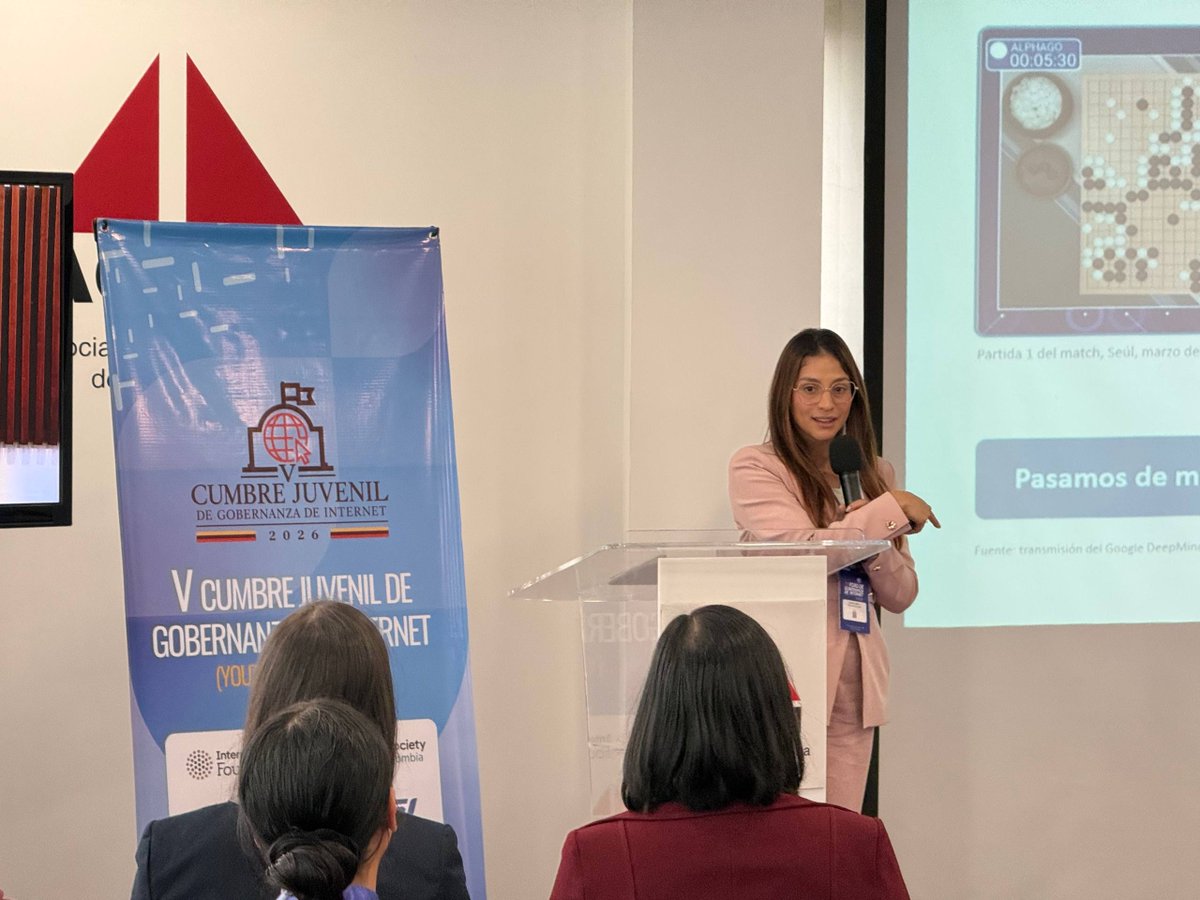 fgicolombia's tweet photo. ¿Cómo está cambiando la IA? Leydis Lorena Pitalúa Salgado nos acerca a su evolución y a las tecnologías emergentes. “Ya no se trata de preguntarnos qué #tecnología viene después, sino qué capacidades queremos conservar nosotros”.
@ISOCcolombia #FGIColombia2026 #CumbreJuvenil2026 https://t.co/ZgTZ9aUA4w