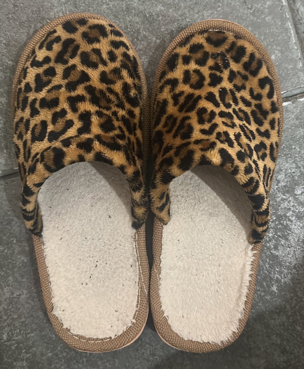 icl1fford's tweet photo. voy en pantuflas q dicenn https://t.co/CVFKUcSdl9