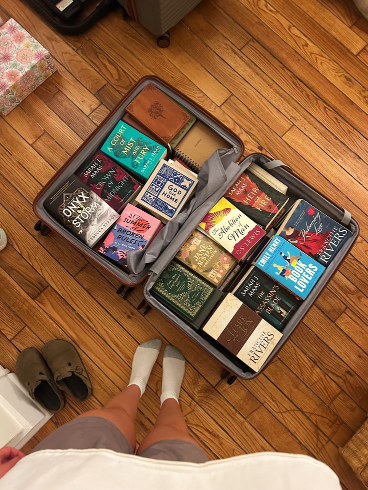 Aurielle007s's tweet photo. Precious cargo https://t.co/yb6bxONeFj