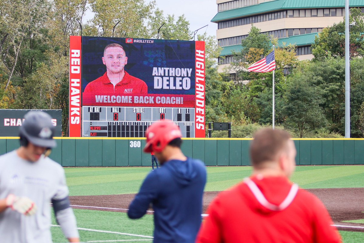 NJTechBaseball's tweet photo. Great time seeing Coach Deleo back at Yogi this weekend! 

#GBU | #RollTech⚔️ https://t.co/sWZ17Emx6U