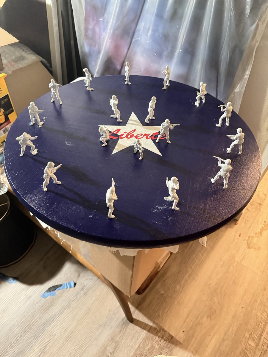 RBeef37's tweet photo. Working hard on multiple art projects since semi-retirement from Restaurant Systems Level 2 Support at Brinker International…here are some photos of one of these projects https://t.co/b9rN2JOaOc