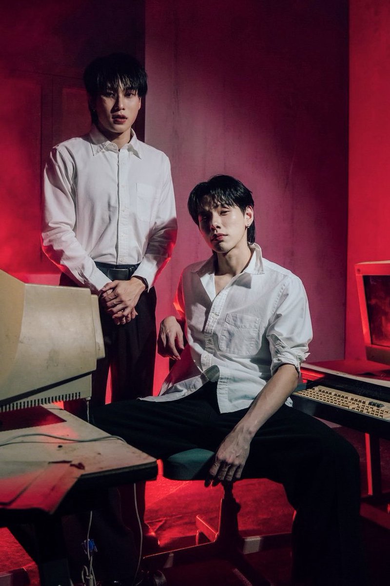 avadakkkedavra's tweet photo. เอาจีงงงชั้นโคตรจะอยากเห็นตออรเล่นบทนิสิตนักศึกษามหาลัยอะ แมร่งงเอ้ยดูรูปละเอาใจมาก ๆ

(♡) #ต้าห์อู๋ออฟโรด #DaouOffroad⋆₊˚ https://t.co/kftMZrGSWV