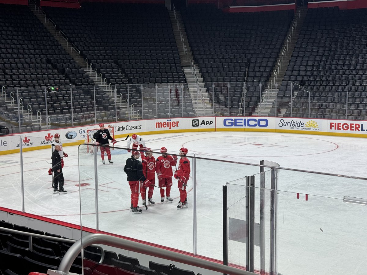 HeleneStJames's tweet photo. Dylan Larkin taking part in power play, too, so all signs indicate he'll play tonight for Red Wings, first game since requesting a trade. Will get confirmation after morning skate. Loudly booed when introduced opening night at LCA. https://t.co/14CkgQTASs