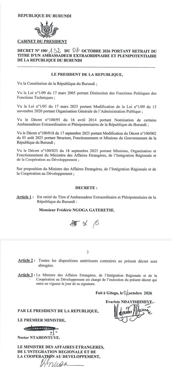 IgihugunIbanga's tweet photo. #𝗦𝗖𝗢𝗢𝗣 ❗❗❗

« Est retiré du Titre d’Ambassadeur Extraordinaire et Plénipotentiaire de la République du Burundi : Monsieur Frédéric NGOGA GATERETSE. » @NgogaFred https://t.co/qFkn5FFmhG