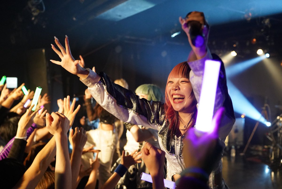 masakiidol0115's tweet photo. 2026年10月3日
ARTERIA3周年ワンマンライブ

AFTER THE LAST PAGE
〜4つの想いを紡いで〜

黒鳶あずさ
④

#アルテリア 
#あずニズム https://t.co/hu8ymp6f56