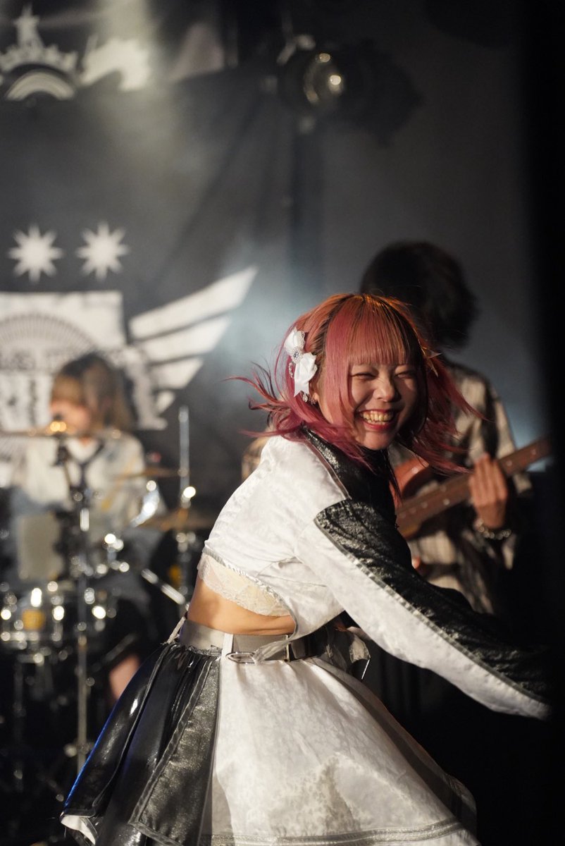 masakiidol0115's tweet photo. 2026年10月3日
ARTERIA3周年ワンマンライブ

AFTER THE LAST PAGE
〜4つの想いを紡いで〜

黒鳶あずさ
④

#アルテリア 
#あずニズム https://t.co/hu8ymp6f56