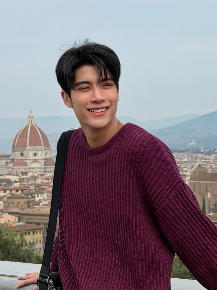 jakkadeng's tweet photo. #Florenceสวยจัง
#ongsacelcius ♡ https://t.co/DLlRGawqla