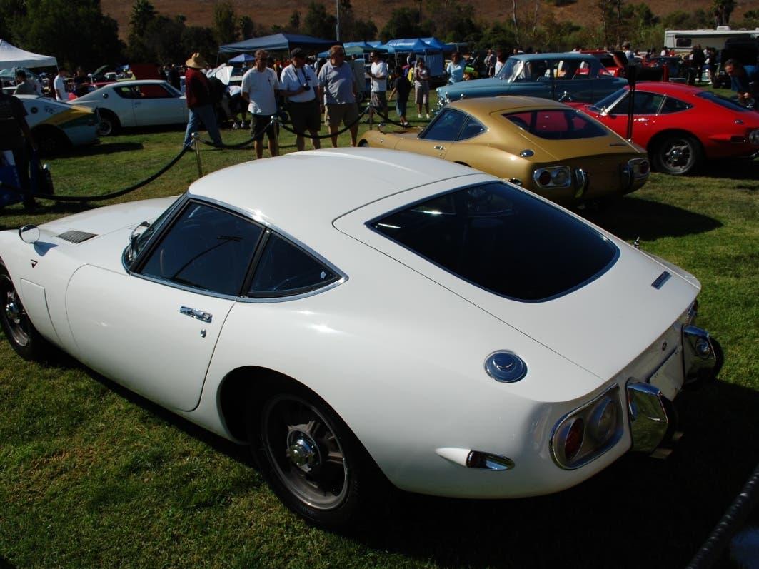 Lady330Boss's tweet photo. JDM classics are becoming collector gold. The 21st Japanese Classic Car Show in Long Beach featured nearly 500 cars and motorcycles.From Toyota to Nissan, Japanese classics are gaining serious collector https://t.co/4sb0d99ebJ or Toyota 2000GT? #ClassicCars #JDM #Toyota2000GT https://t.co/j9ah25PmNI