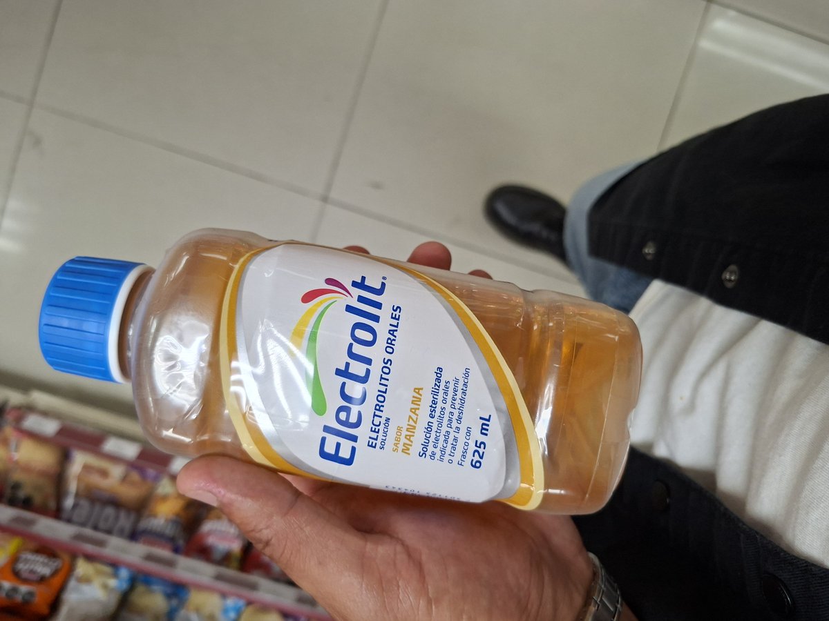 01110000isp's tweet photo. ni pareciera que casi chillo por el otro dab https://t.co/KGWysPGaDg