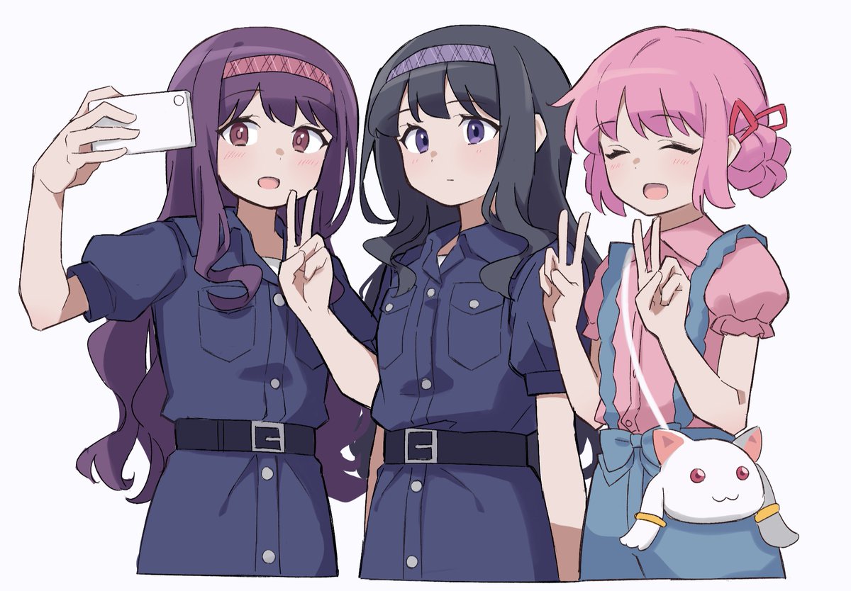 uhouhogorigoli's tweet photo. デニムコーデの描きおろし可愛いな～と思いました https://t.co/Bi1pEj0xFk