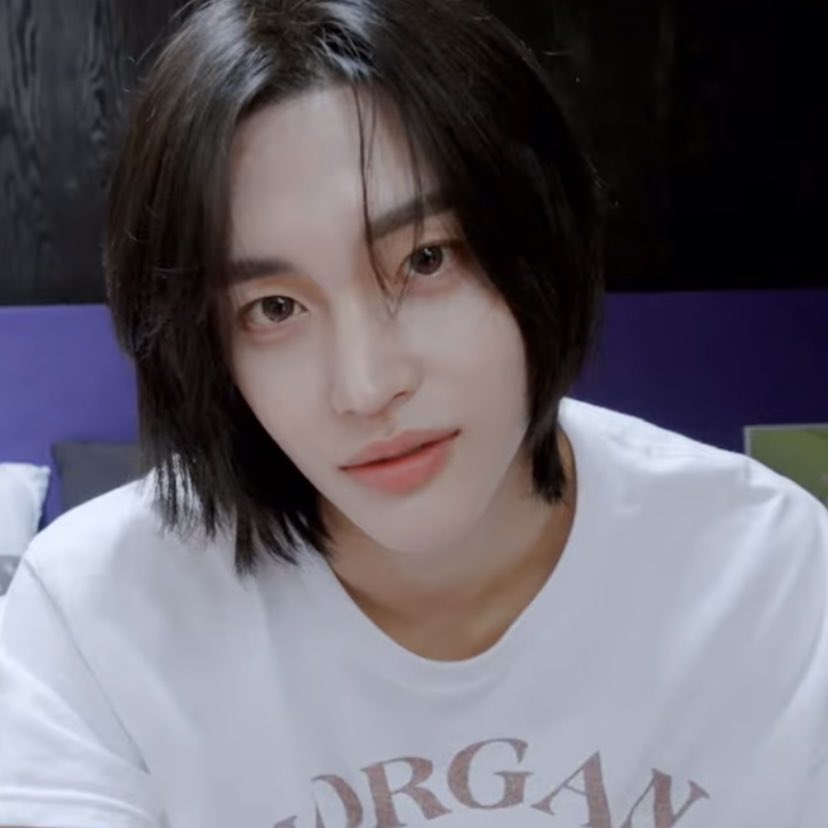 1botku's tweet photo. 진심 길거리 nam자들을 다 원빈이로 교체 해버리고 싶음 장난으로 하는 말이 아니라 진심으로 하는 말임 https://t.co/bmxhzfGfE1