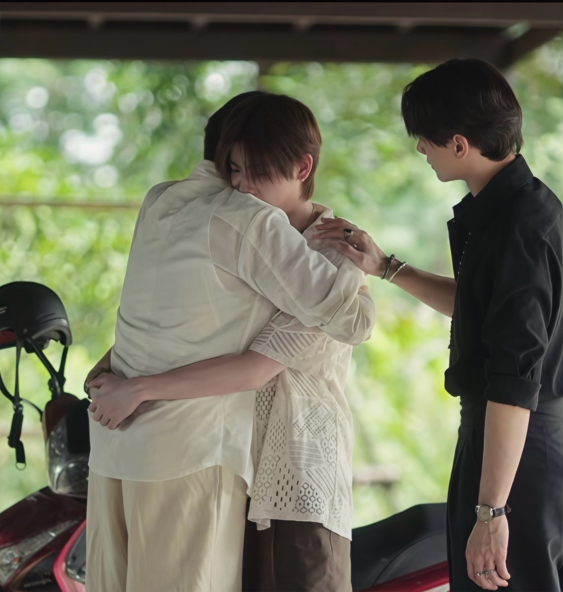 nkmewpra59's tweet photo. บักชาญแกเป็นใคร ถึงมาทำให้ความสดใสของอุบลฯมีน้ำตา กลับบ้านเราลูก

TRAILER KHEMJIRA FOREVER 

#ตัวอย่างเขมจิราตลอดกาล https://t.co/amvIF5ZWD9